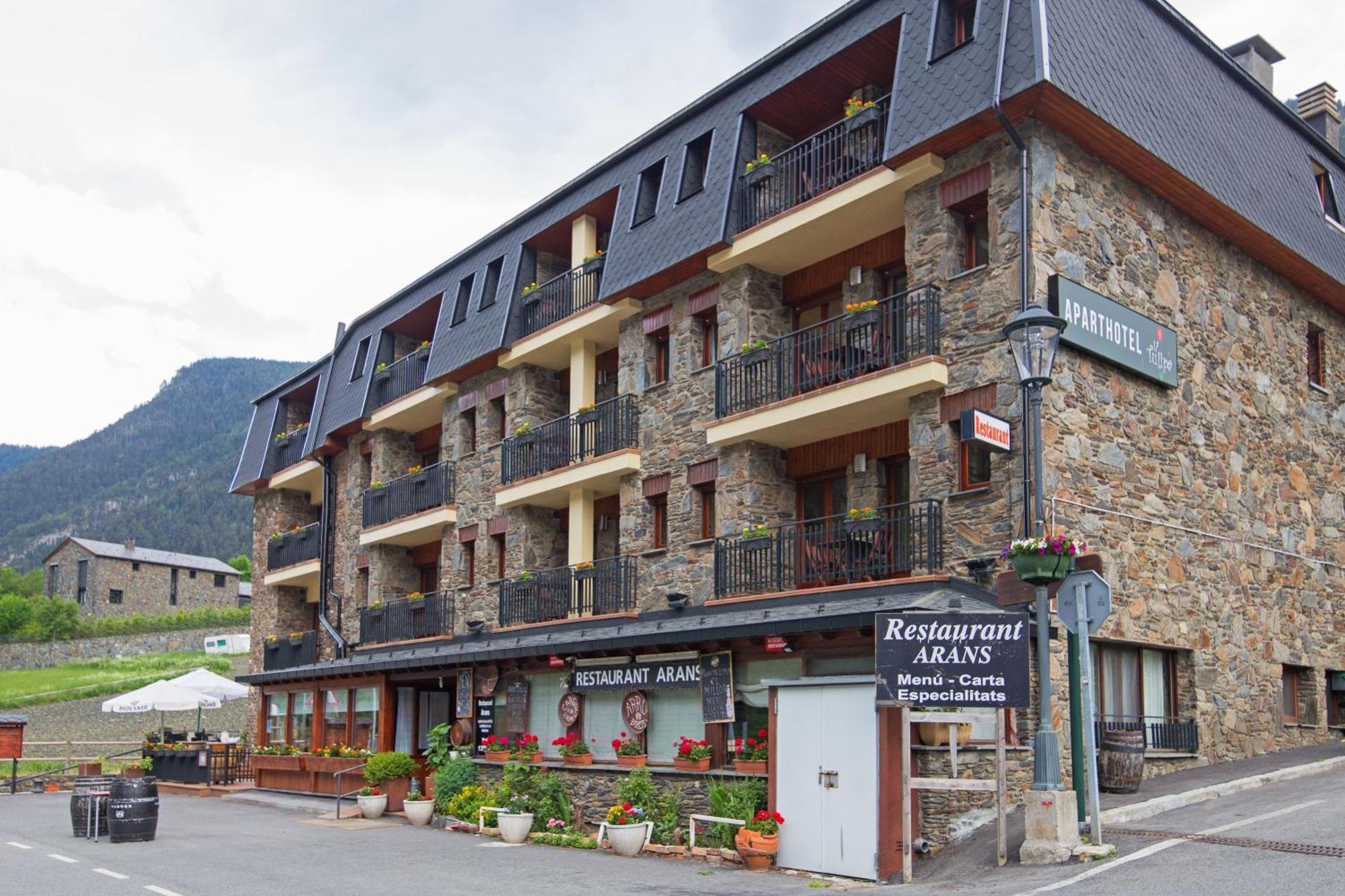 Pierre & Vacances Aparthotel La Tulipa Ордино Экстерьер фото