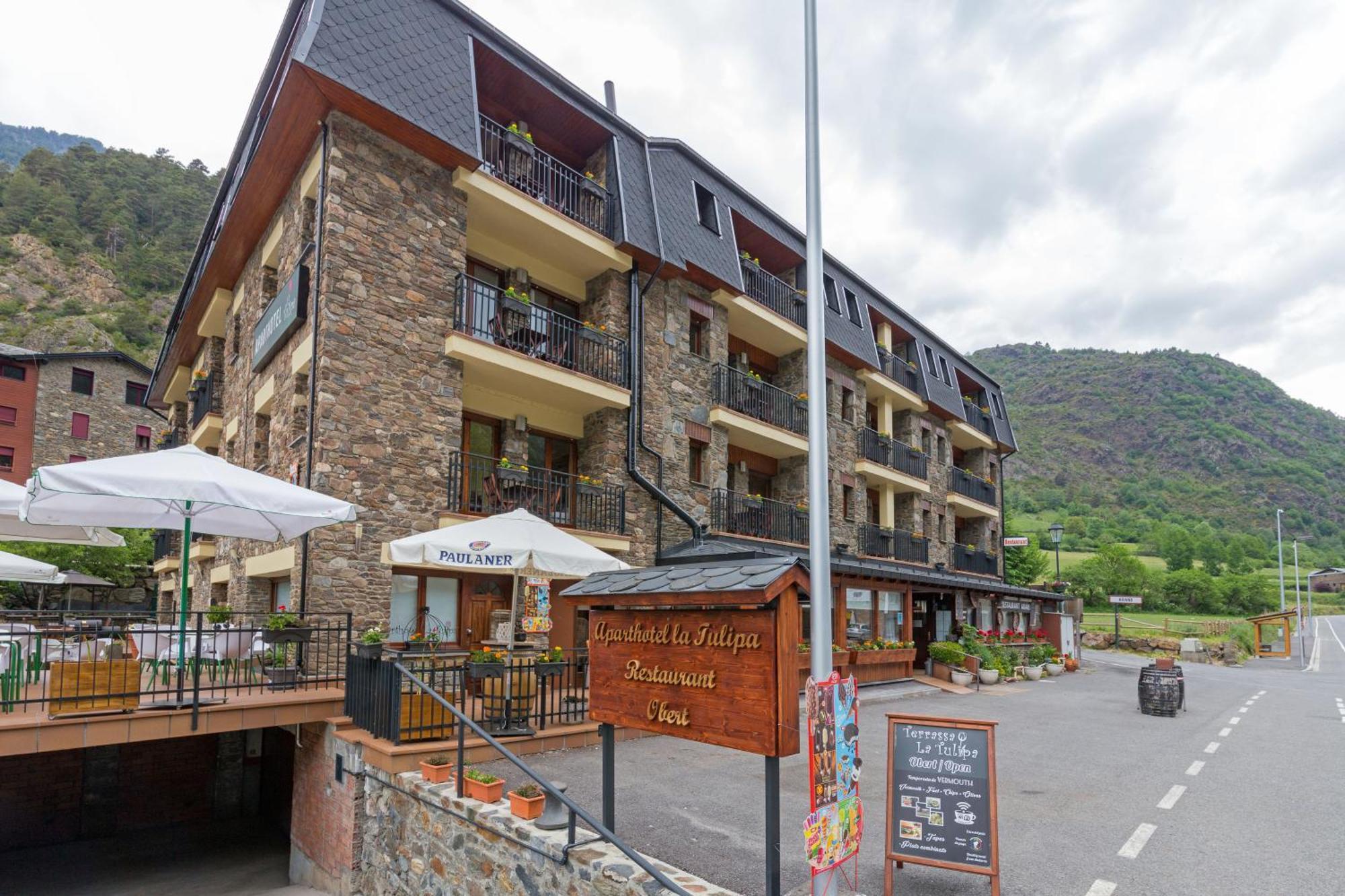 Pierre & Vacances Aparthotel La Tulipa Ордино Экстерьер фото