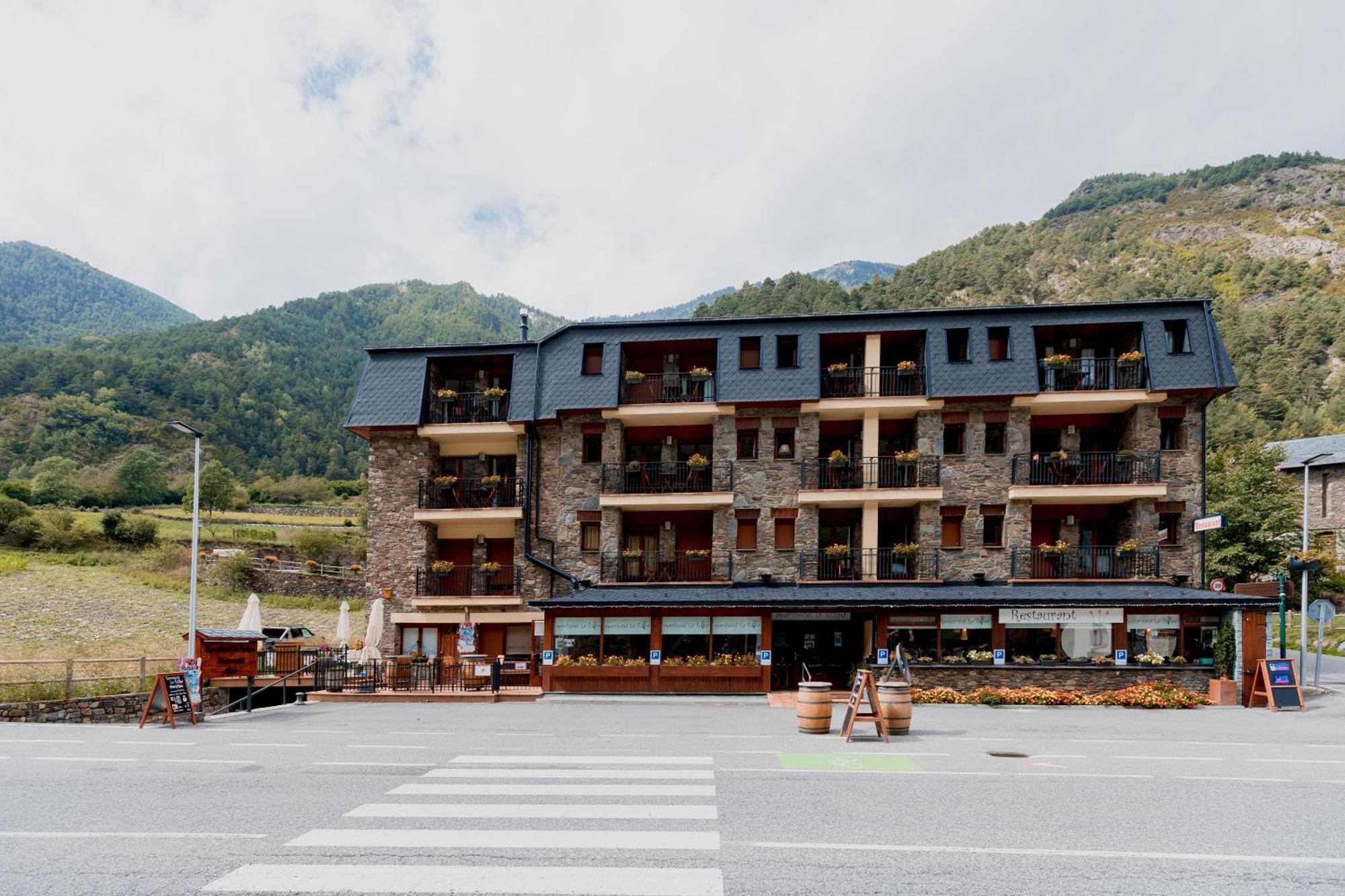 Pierre & Vacances Aparthotel La Tulipa Ордино Экстерьер фото